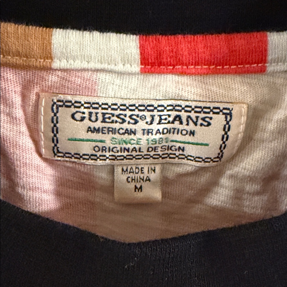GUESS Vintage 90s-Style Multicolor Striped T-Shirt Size Men’s Medium - Picture 3 of 5